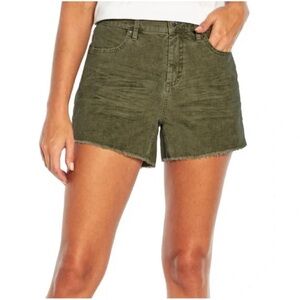 GAP Women's Cargo Shorts in Olive